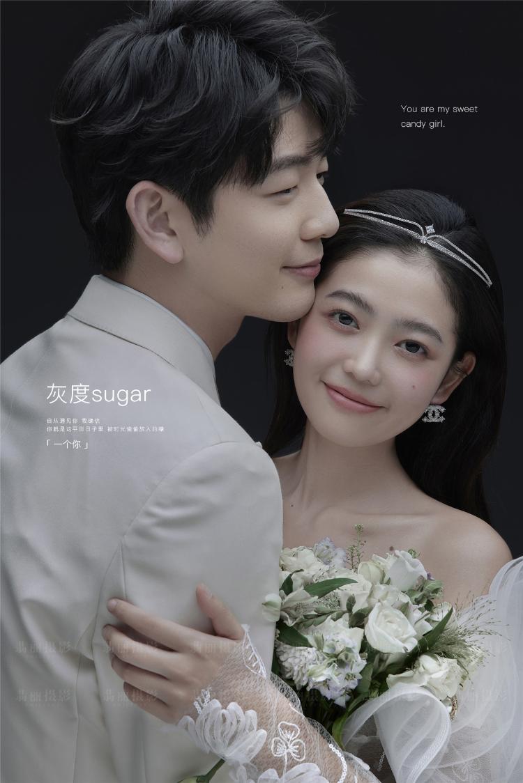 灰度Sugar白纱光影婚纱照  成都拍婚纱照